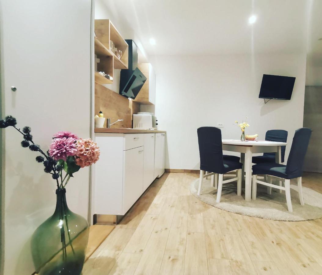 לובראן Apartment Sandra2 מראה חיצוני תמונה